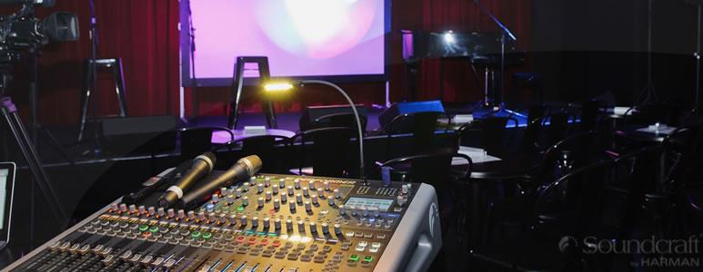 Пульт Soundcraft Si Performer превратит любое кафе в концертный зал