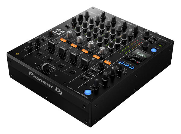 PIONEER DJM-750MK2 - профессиональный 4-канальный микшер,  созданный специально для клубов